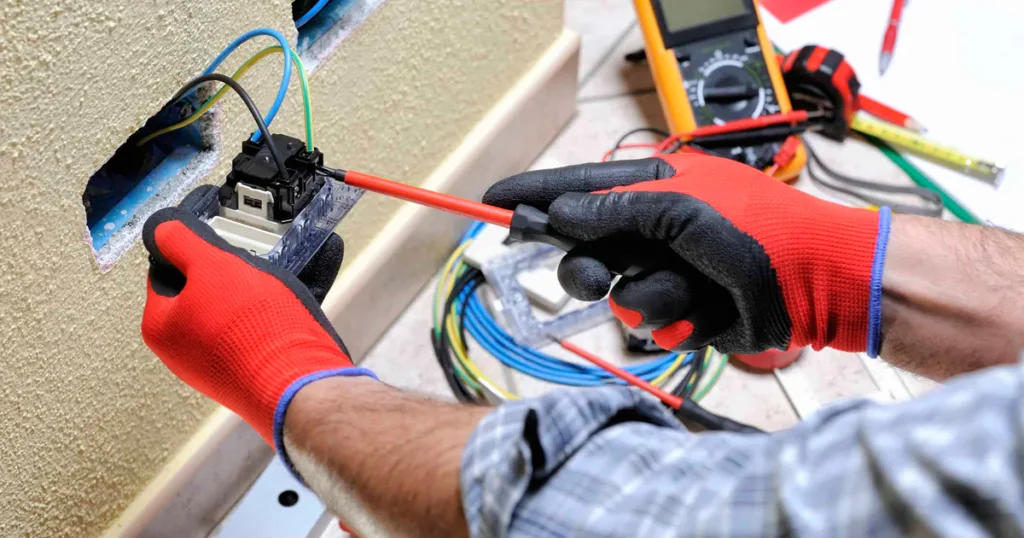 emergency electrical and mechanical services UAE